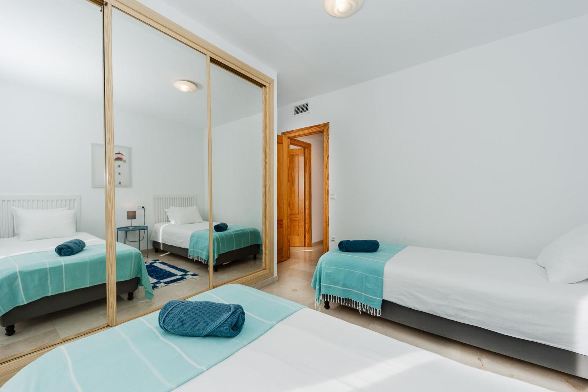 Blue Nautico - Penthouse With Stunning Views Of La Herradura 라 에라두라 외부 사진